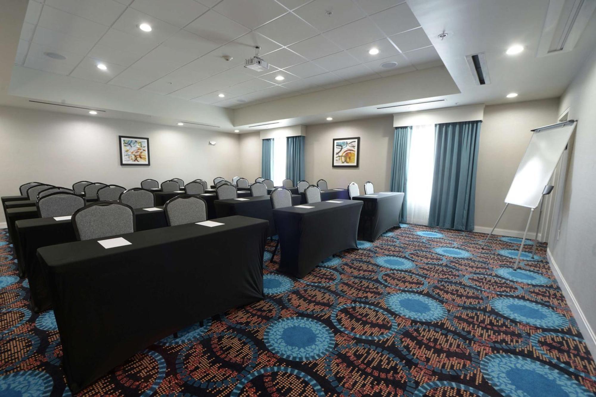 Hampton Inn & Suites Oklahoma City/Quail Springs Eksteriør billede